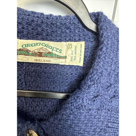 Aran Crafts Cardigan Sweater Small Marino Wool Cable Knit‎ Fisherman Button Up - Picture 5 of 8